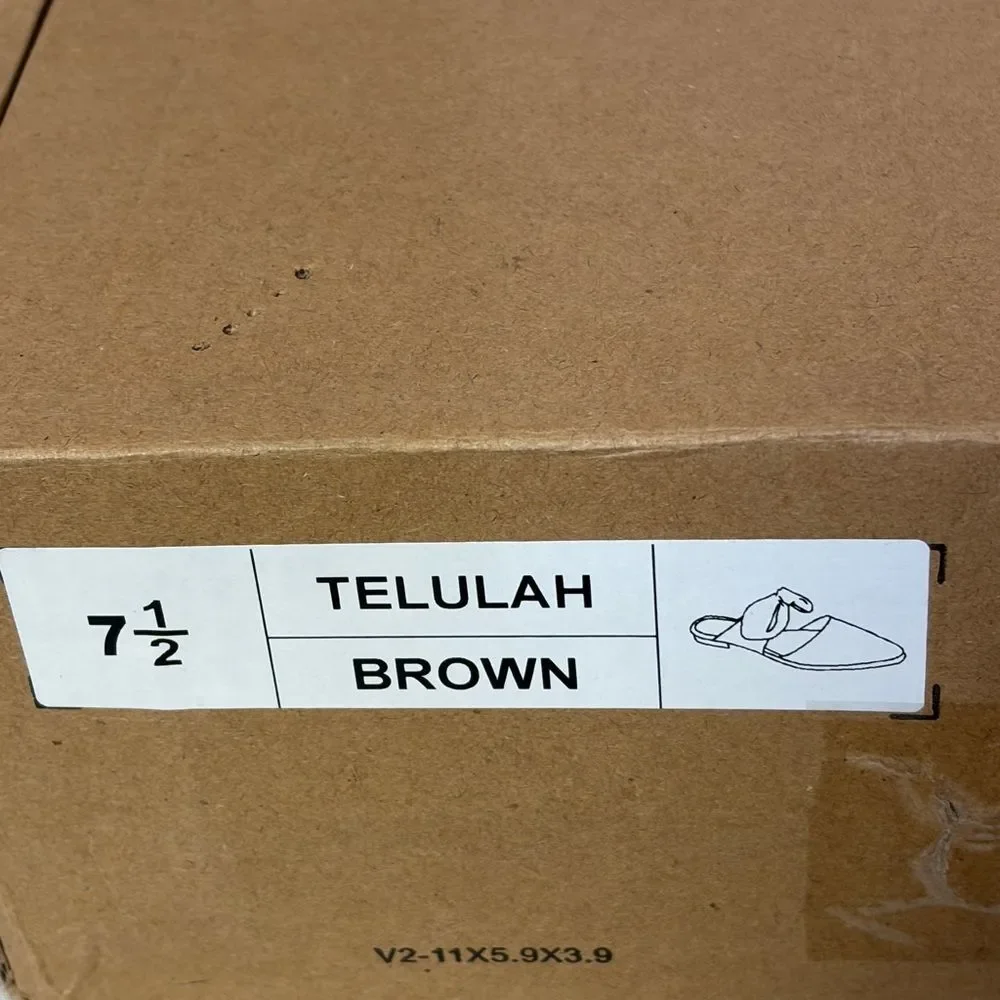 NIB Journee Collection Telulah Brown Suede Pointed Toe Mule Shoes - Size 7.5 - Picture 8 of 8